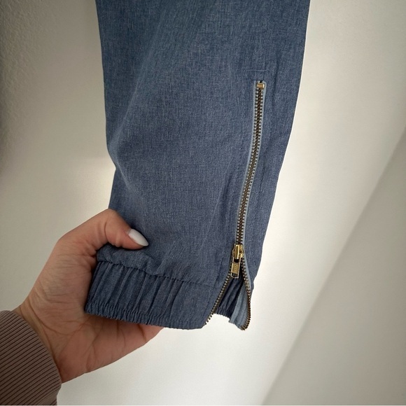 Albion Jetsetters Jogger Pants Ankle Zip Detail Heather Blue
Size XXS Women's - Picture 9 of 11